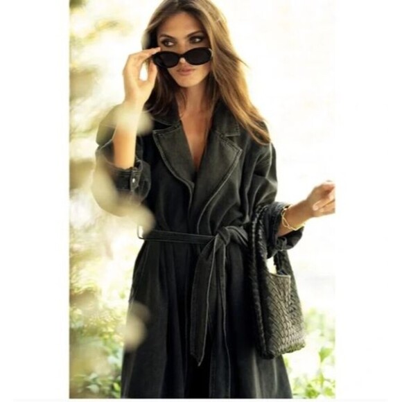 Walter Baker NEW NWT Margaux Black Soft Woven Vegan Leather Shoulder Handbag - Picture 3 of 12